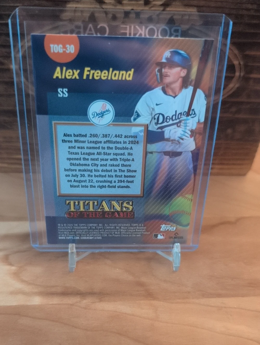 2026 Topps Series 2 Alex Freeland Titans Of The Game Rookie Card Dodgers - Picture 3 of 3